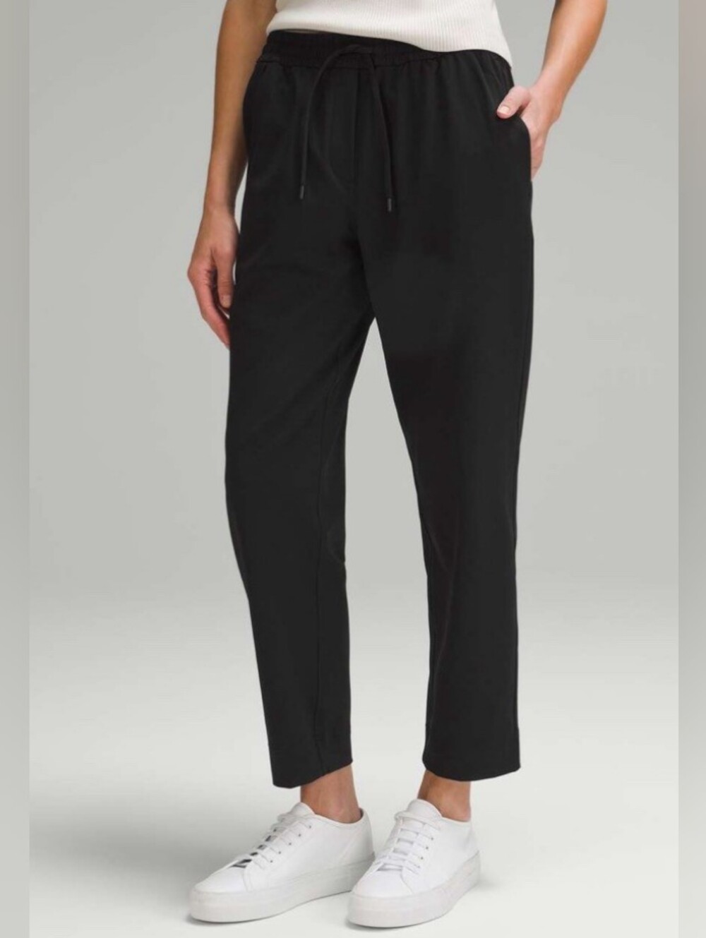 Lululemon Tapered-Leg Mid-Rise Pant 7/8 Length *Luxtreme Black NEW S